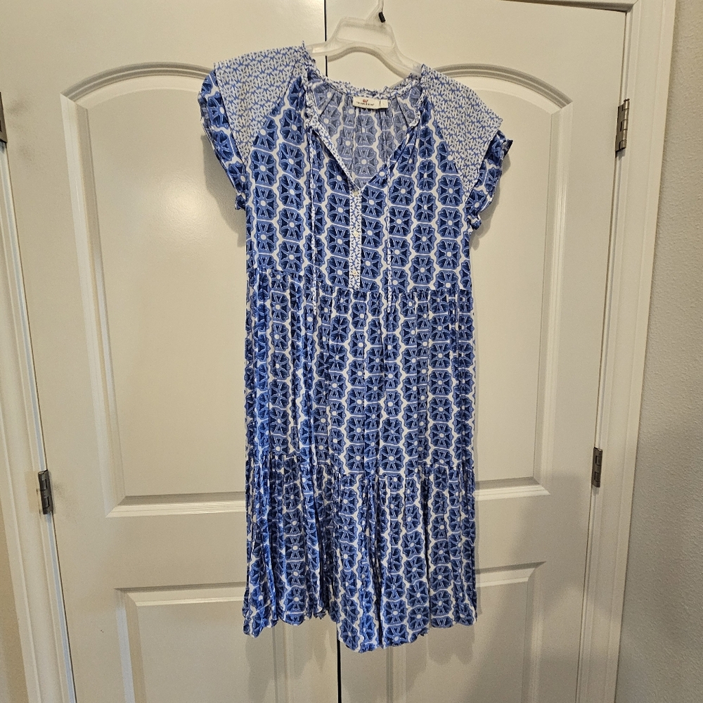 Vineyard vines geo print tiered dress